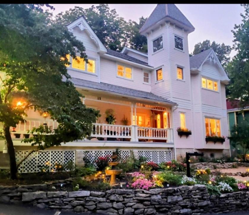 Inn At Rose Hall 유레카 스프링스 외부 사진